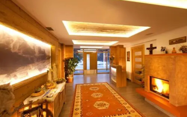 Ciasa Sunara