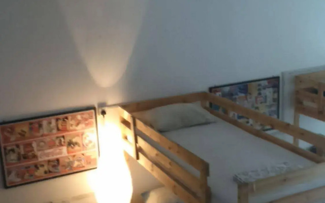 Bed and Bike Backpacker Studio - Hostel