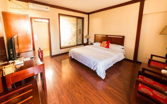 Yinfeng Hotel