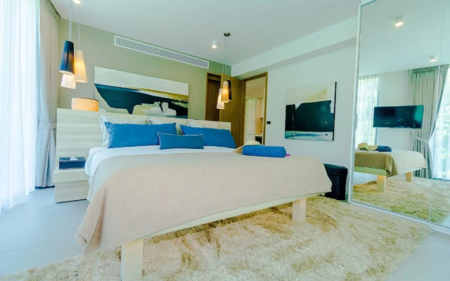 Oceanstone by Holy Cow 510