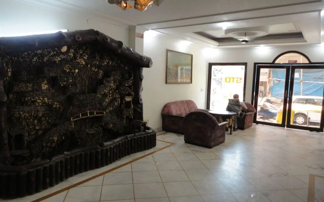 Astoria Hotel
