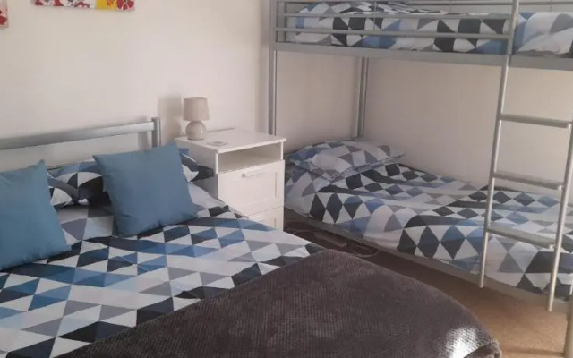 Little Parklands Apt2