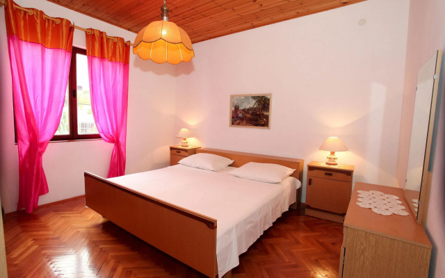 Apartment Marko - 70m from the sea A4 Pag, Island Pag