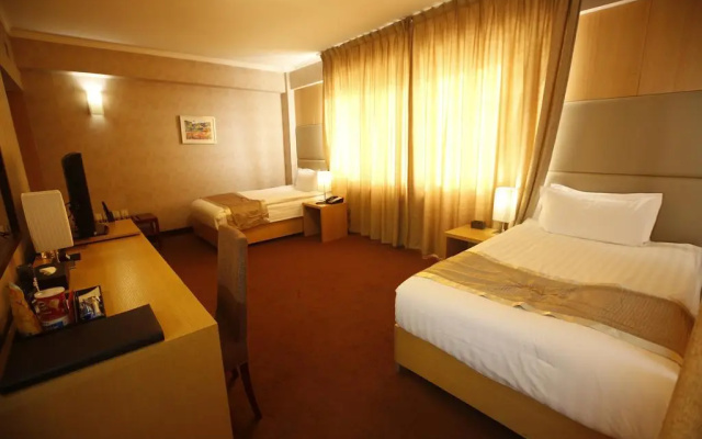 The Corporate Hotel Central