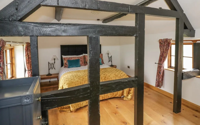 Orchard View, Leominster