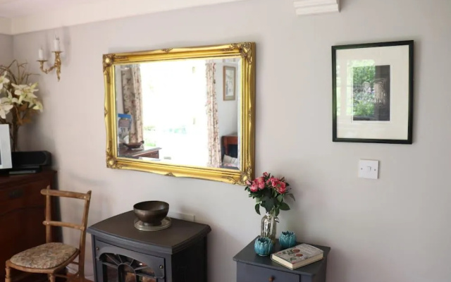 Low Farm Cottages