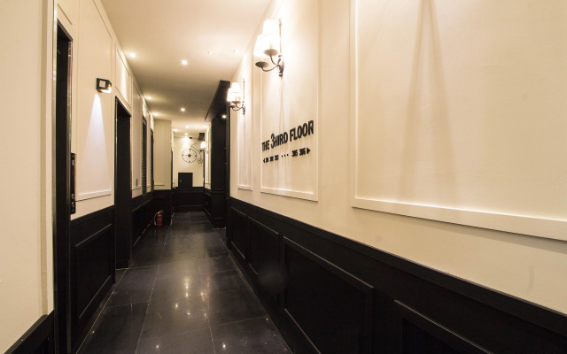Hotel JK