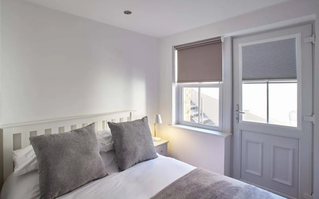 Park View Apartment