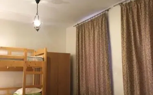 Hostel Mara