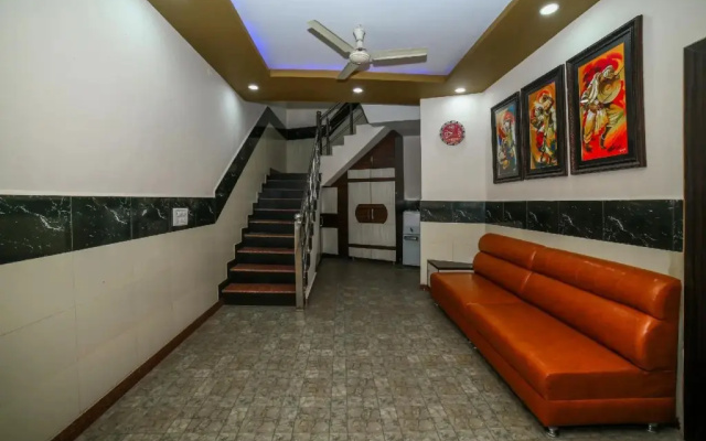 Sanskar Guest House By OYO Rooms
