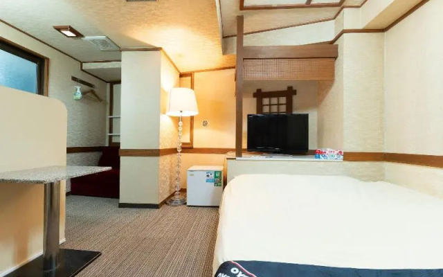 OYO 44868 Hotel Florida
