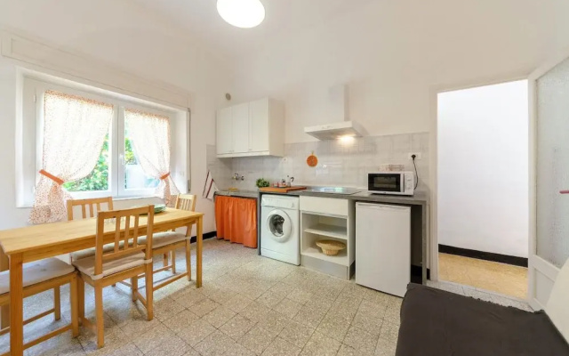 Monterosso Apartments