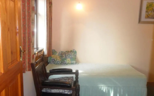 Glen House Room