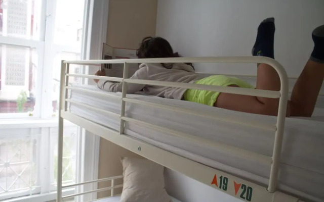 Hostel Royalty