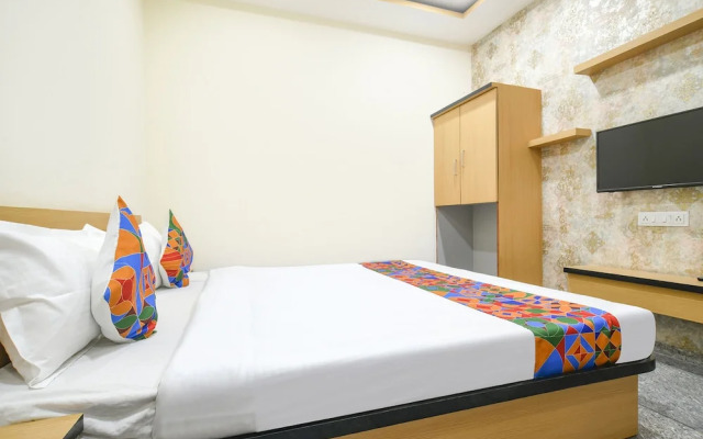 Fabhotel Shree Khatu Shyam Palace