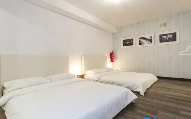 Maritime Suites Holiday Rental @ George Town