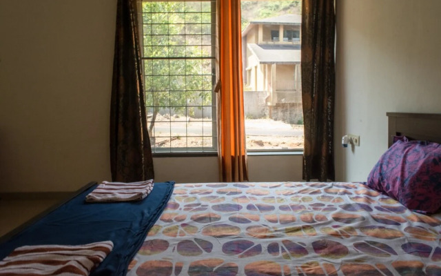 4BHK by Tripvillas Holiday Homes