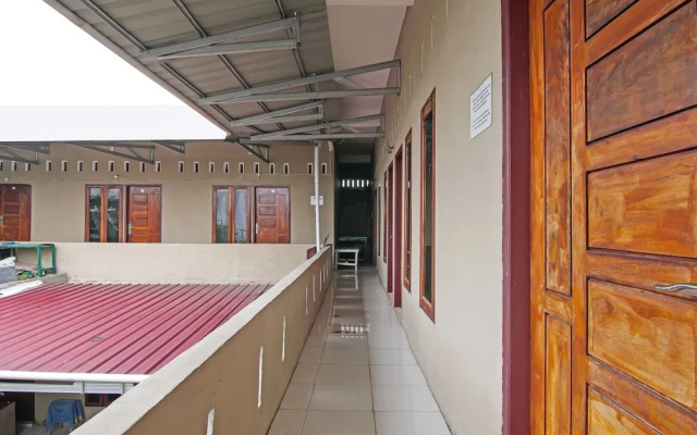 SPOT ON 92498 Fanni Homestay