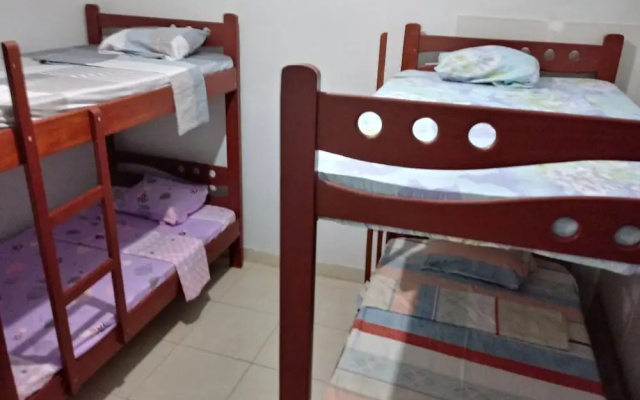 Kitara House Backpackers Hostel