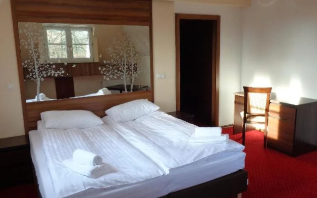 Hotel Meridian