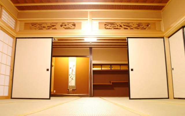 Zashiki Warashi Densetsu no Yado Ryokufuso