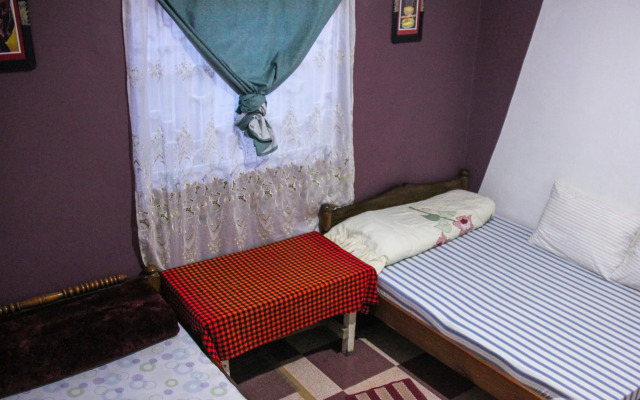White House Hostels - Arusha
