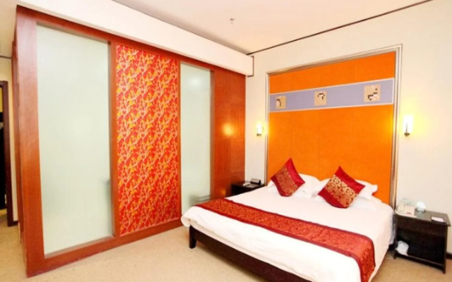Nan Jing Ze Tian Hotel