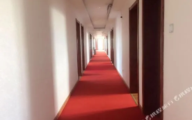 天路汇阳酒店