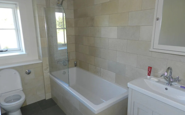 Highland Holiday Homes - Easter Tulloch