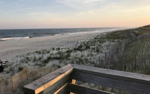Hampton Ocean Resort