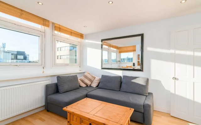 Perfect Central Location for 4 People in London