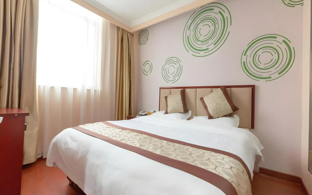 GreenTree Inn ZhenJiang Jurong New Bus Station Express Hotel