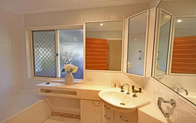 15 Clematis Court, Marcoola