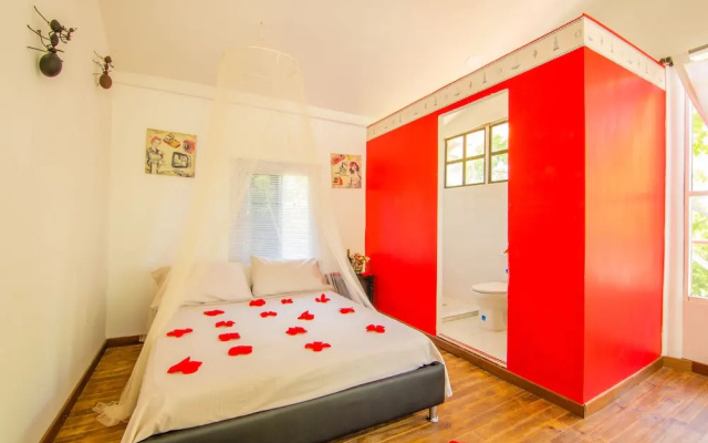 Eco Hotel Casa Lola - Hostel