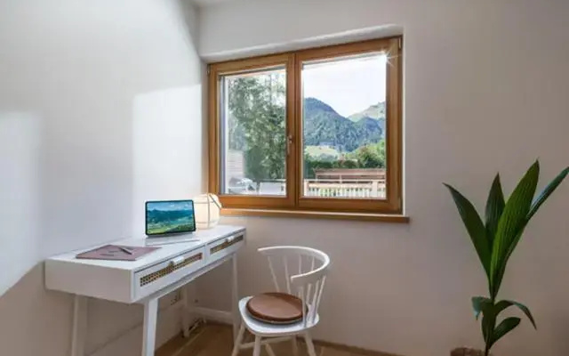 Apartment Hideaway
