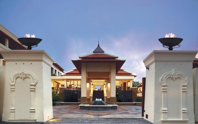 Отель Movenpick Resort Bangtao Beach Пхукет вид на фасад