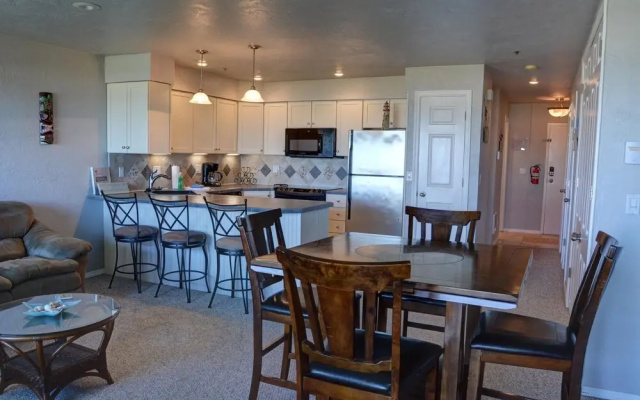 Seaside Beach Club 204
