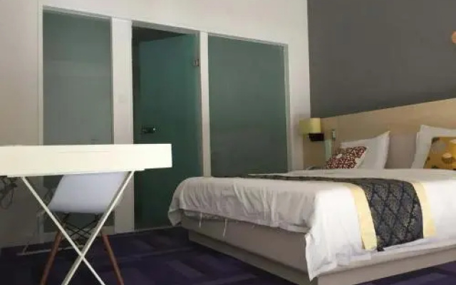 Shuizhen Art Hotel