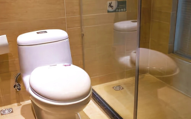 Dongxing Jinghui Hotel