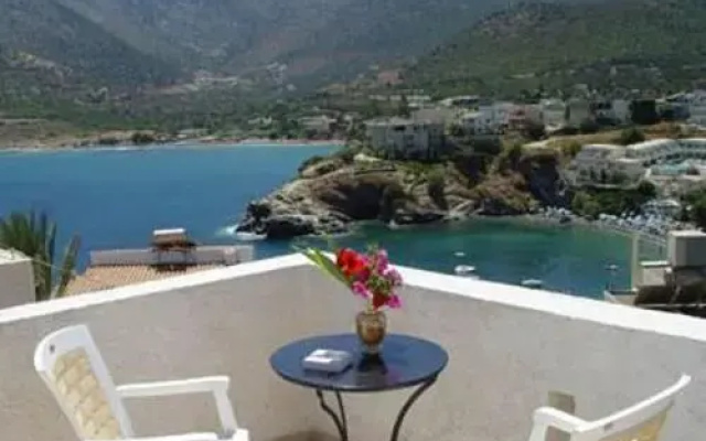 Dimitris Apartments