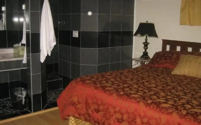 Spring Motor Inn