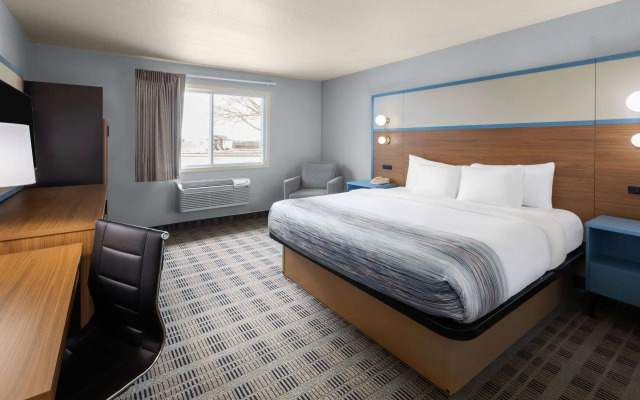 AmericInn by Wyndham Oscoda Near AuSable River