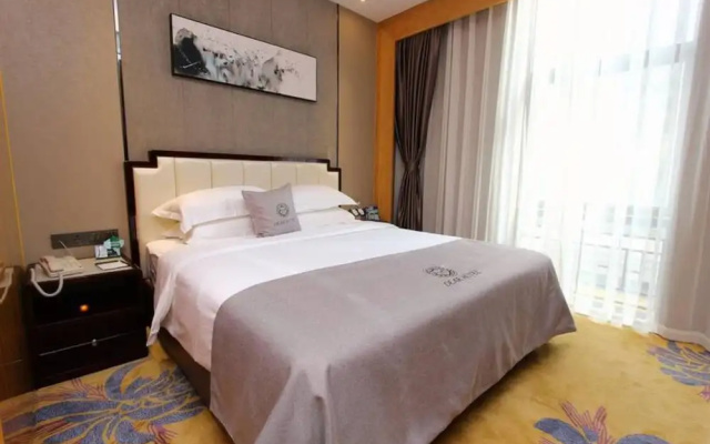 Dear Hotel