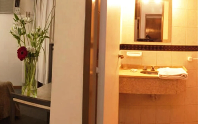 Hotel America