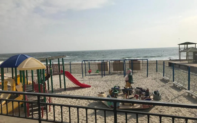Apartment Zolotoy Bereg 5