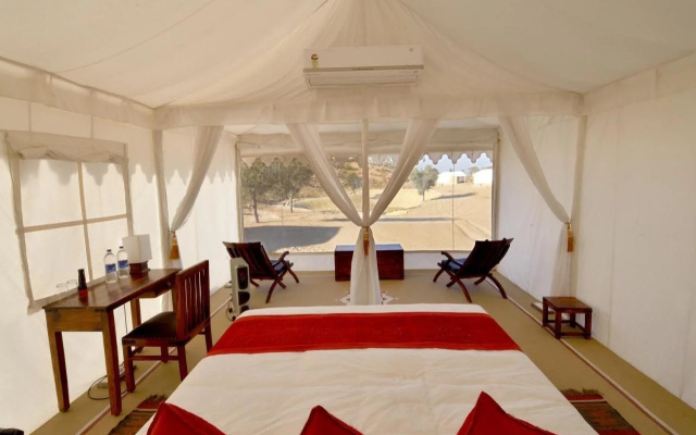 Dhora Resort and Spa