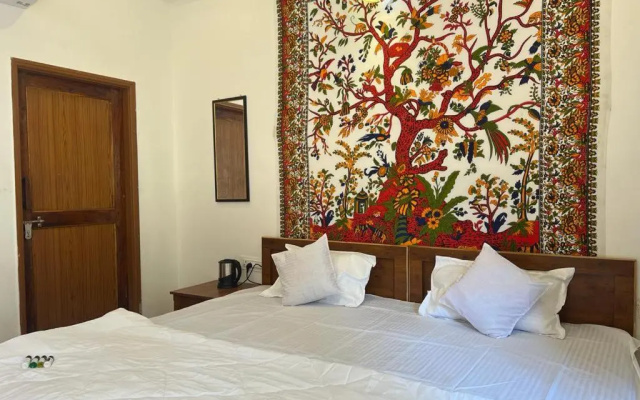 Hotel Pushkar Golden Haveli 500 Mtrs from Pushkar Lake