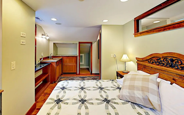 280 Arden - 3 Br Cabin