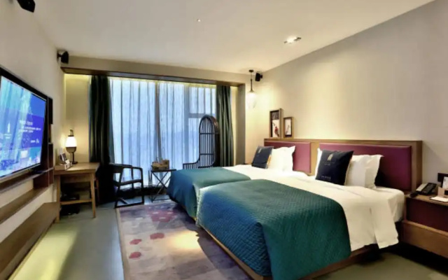HAOZEN HOTEL (Sanyang Square Railway Station)