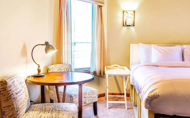 The Nash Guest House